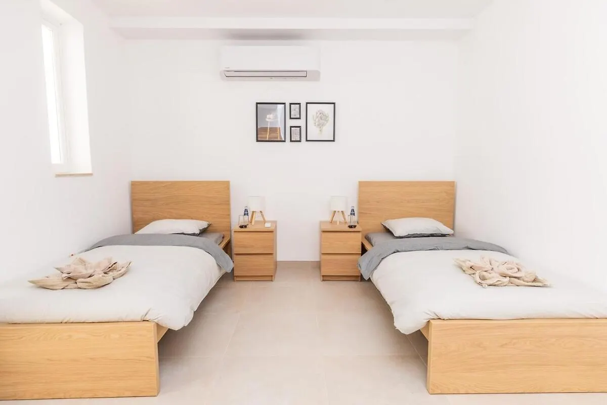Shakkei 2 Bedroom Swieqi Is-Swieqi Apartment